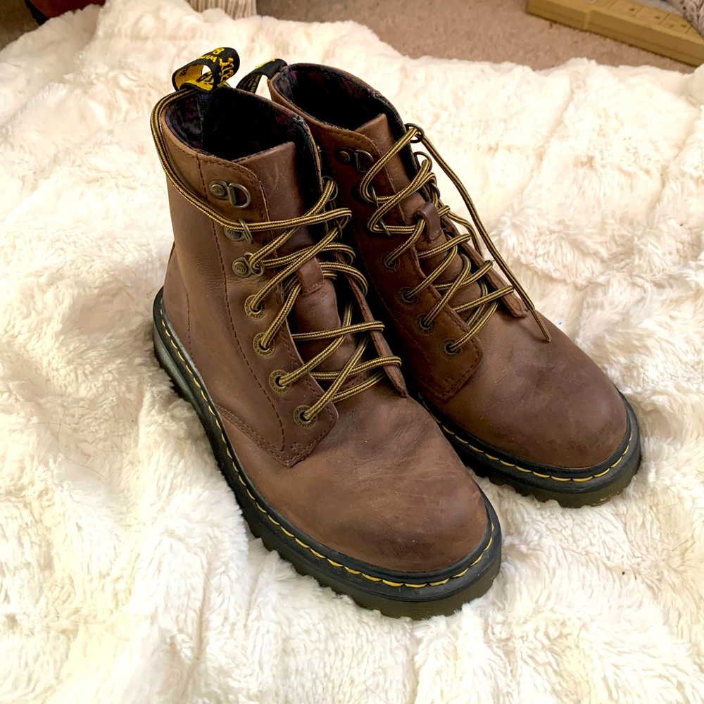 Women’s Doc Marten US size 6 boot. Beautiful brown color.